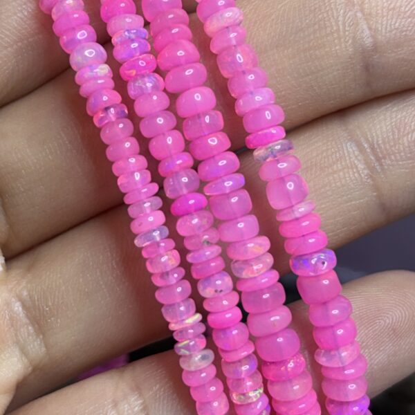 Fil de perles opale rose semi-plates AAA